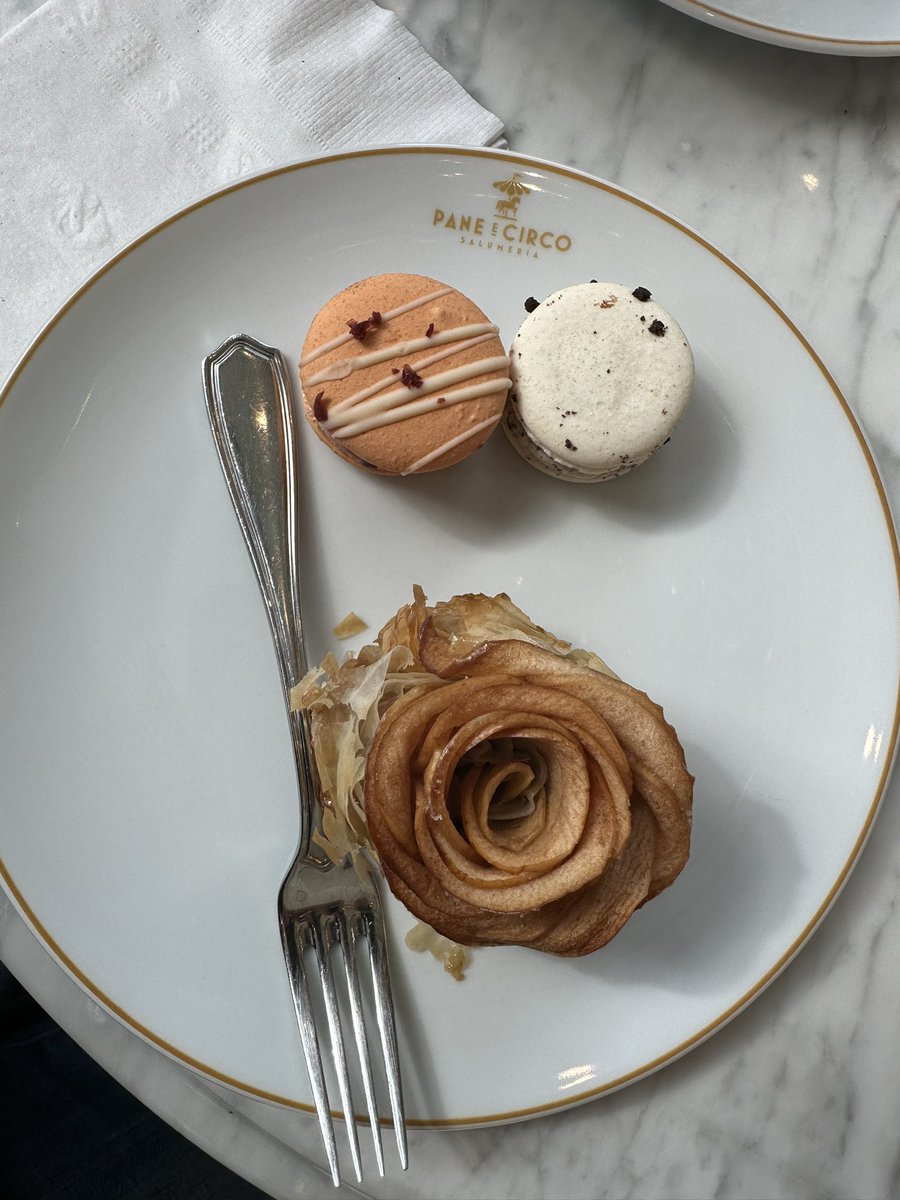 A plateful of poetry <a href="/paneecirco/">Pane e Circo</a>