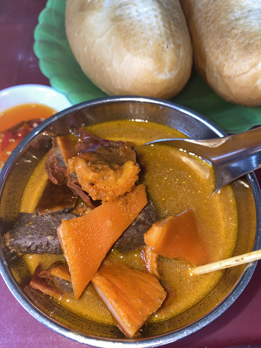 frostear_'s tweet photo. Phá Lấu Tôn Đản
🍴8.3/10

#offalsoup #phalau
#vietnamesefood #saigon
#food #daviid https://t.co/nwSaUMpqU0