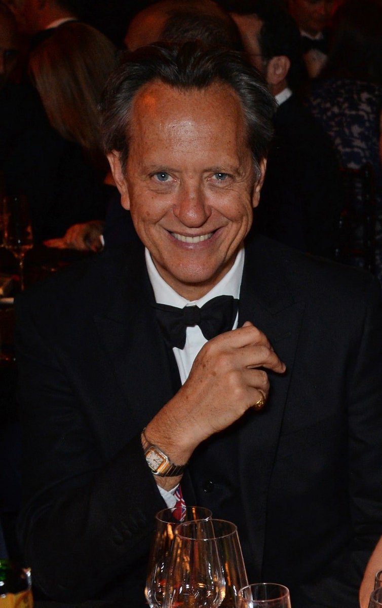 to answer the question on all our minds, YES Richard E Grant  has narrated audiobooks: Miss Marple, and he is really DOING the voices. audible.com/pd/The-Moving-… with pleazhah <a href="/RichardEGrant/">Richard E. Grant</a>