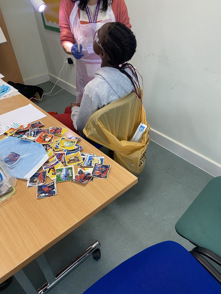 Discovery_Y6's tweet photo. Year 6️⃣ 📚 Spring ✏️📄2️⃣ A healthy smile 😃 is a beautiful 😍 smile 🦷 Some of our Year 6 children were visited by the dentist 🪥 this afternoon and left with huge smiles on their faces! #Year6 #DPS #Dontrushwhenyoubrush #Flosslikeaboss #Sweetenough #Brightsmile https://t.co/38arGR5ybd