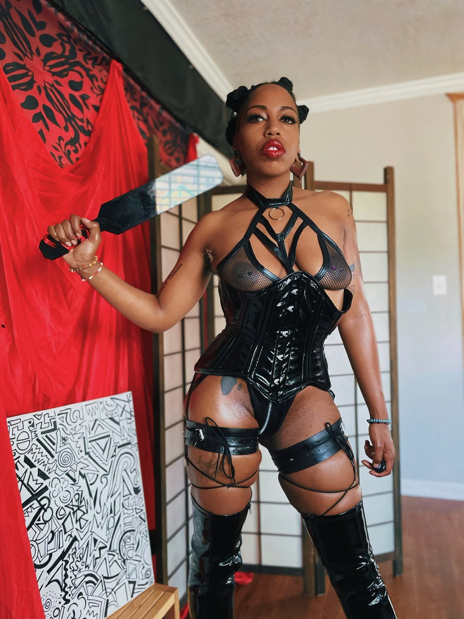 🚨 DOMINANT THREAD🚨 Where are all the Dommes, Daddy’s, Masters, Tops, Riggers, FemDoms and FinDoms ?? A Thread ⛓️ Post your DOM pic and links👇👇 https://t.co/KqYNJPNpdq