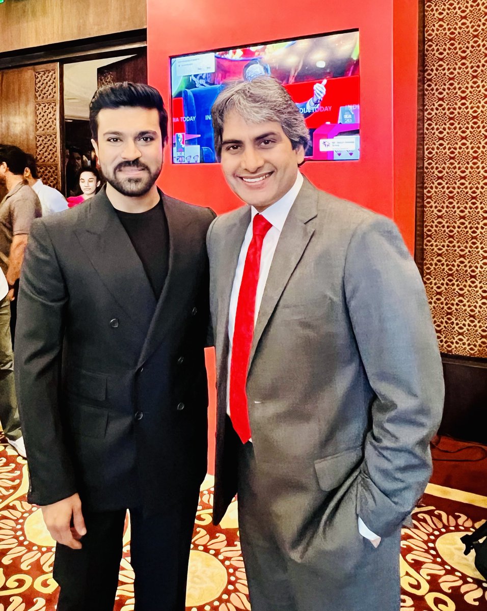 It was great to catch up with latest Indian and global sensation <a href="/AlwaysRamCharan/">Ram Charan</a> at the #IndiaTodayConclave 
He is still very humble and grounded 😊