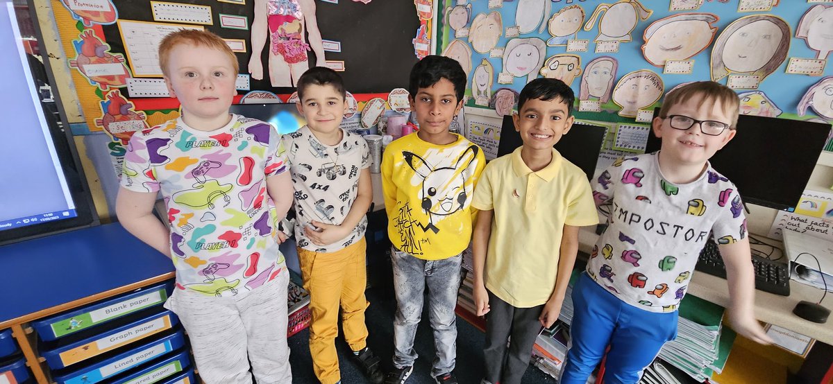 marys_rc's tweet photo. Blwyddyn 3/4 have been looking beautiful today as they proudly wear yellow to support @hcptgroup102 and @HCPT. Diolch yn fawr for all your generous donations! #bcavalues #almsgiving
#raysofsunshine https://t.co/OATCogh3Lp