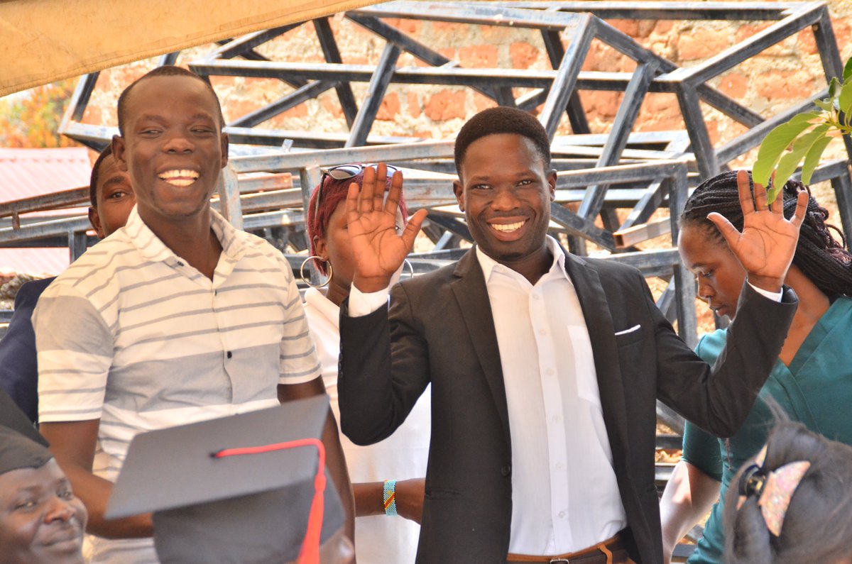 MUBSAruaCampus's tweet photo. On these achievements, my happiness for you knows no bounds when I see you adorned in these flamboyant academic attires.

Congratulations my dear graduands! 
#MUBS16thGrad #opportunities #happiness https://t.co/GWhkHOzW2E