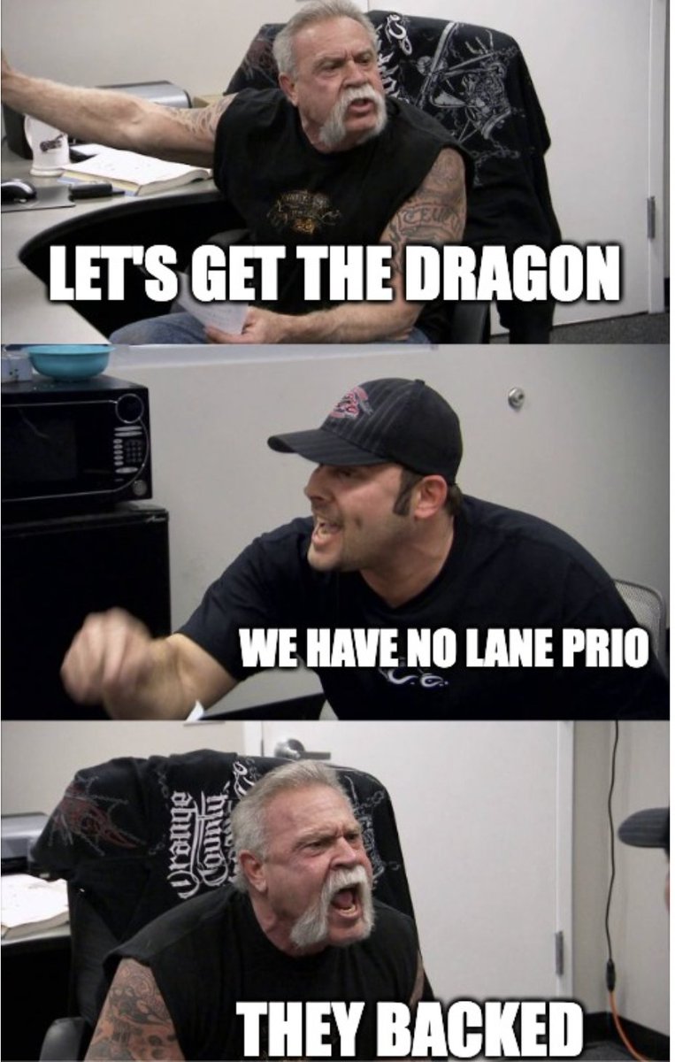 CRACKEDGamingSM's tweet photo. Jungle Life #leagueoflegends #jungle #riotgames #memes #memelife https://t.co/iYs4wIA4E9