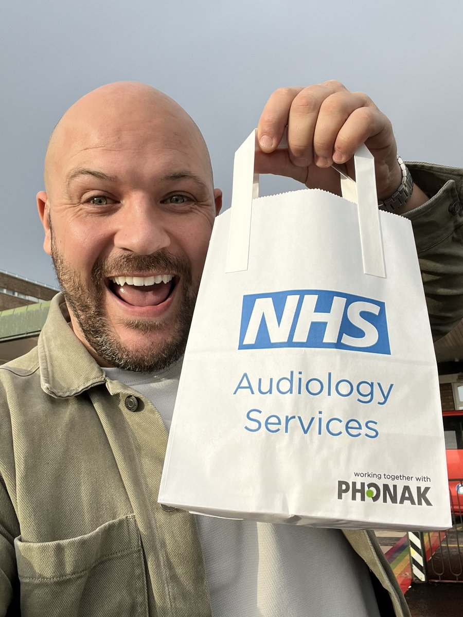 clems_86's tweet photo. New hearing aid day 🦻 Fantastic bits of kit 😀#BeatsByNHS #Phonak https://t.co/kbzKNciFfh