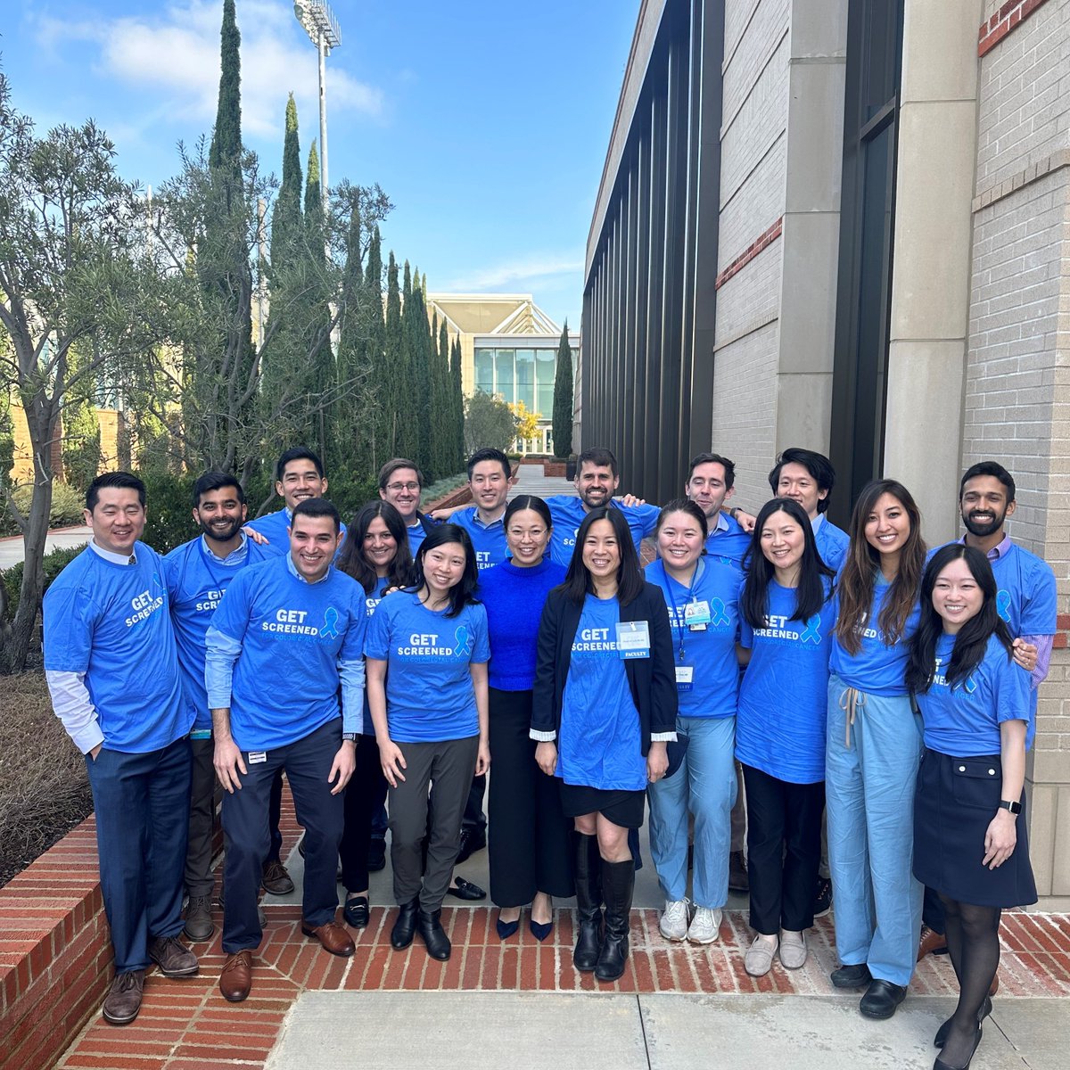 Love our #GIFellows! And💙that they come together every year at our #UCLAGI Mellinkoff Symposium to celebrate #ColorectalCancerAwarenessMonth!