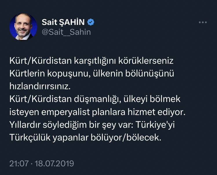 Hüda-Par Genel Başkan Yardımcısı Sait Şahin, Türkiye'yi Türkçülerin böldüğünü söylemiş!

Dört bir yanımız hain dolu!

Atsız'ın dediği gibi, Türkçüler sıkı saflar halinde birleşmelidir.