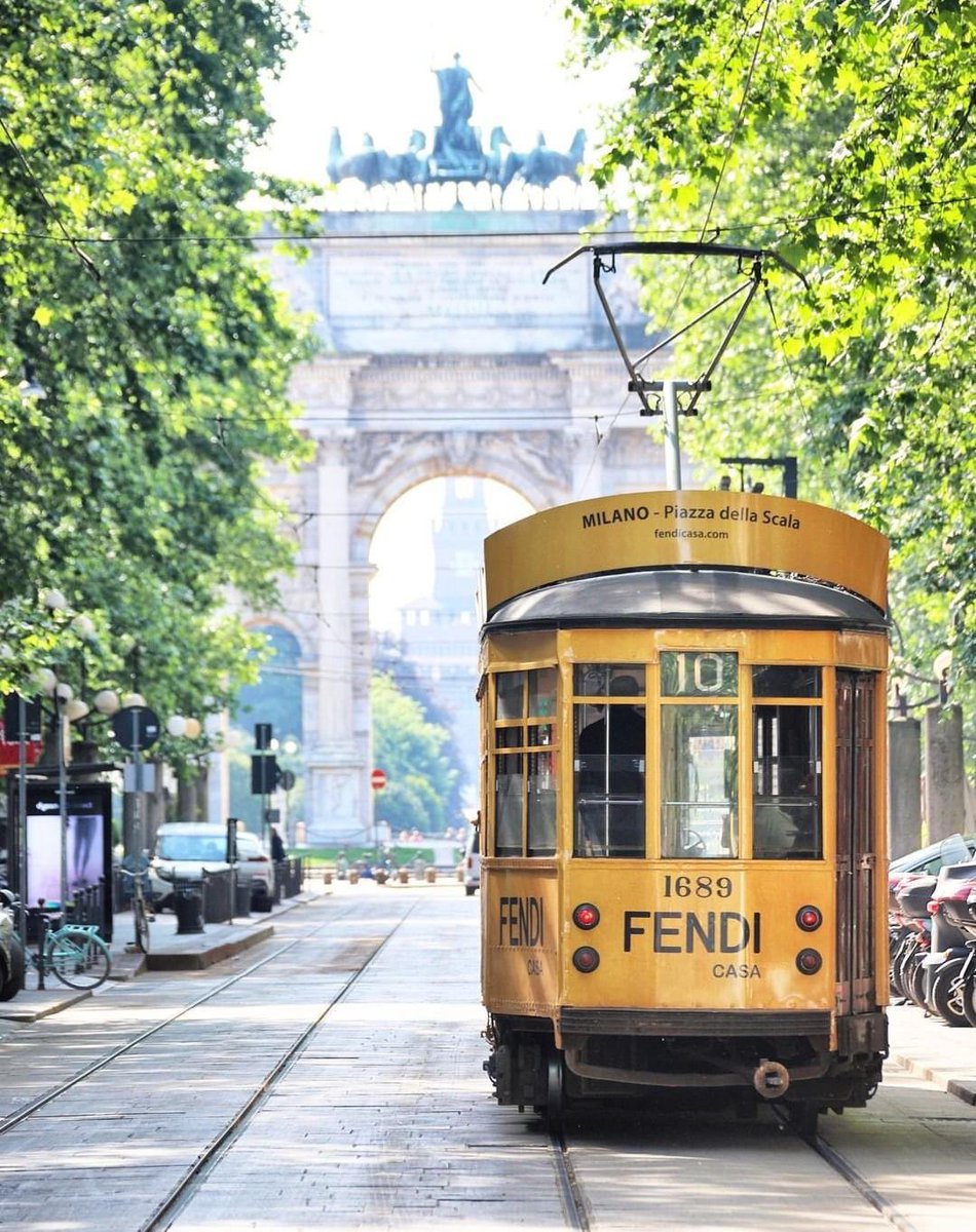 Number 10 of Milan, Italy 🇮🇹 
📸IG andreacherchi_foto