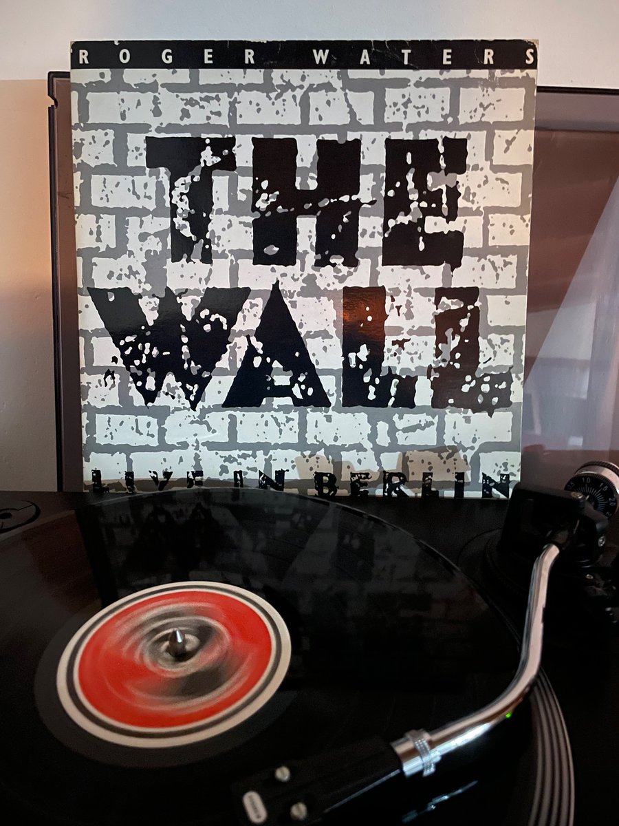 TryfonasE's tweet image. #RelaxTime
#SpinTime 
#RogerWaters #Thewall #Vinyl