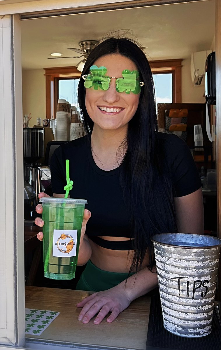 SweetShack1_2's tweet photo. Happy St. Patrick’s Day! https://t.co/NYRe3mHGmA