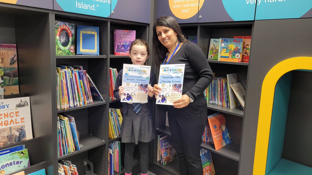 Schoolreaders's tweet photo. 🎉 Congratulations to Imogen, a talented KS1 pupil, who has won our Summertime book review competition! 🏆📚🌞

We received many wonderful entries, but Imogen's review of @MichaelRosenYes 's 'Fluff the Farting Fish' truly stood out🤩👏🏼 
#BookReviewCompetition #ReadingForAll #KS1 https://t.co/AOGhzMcwXg