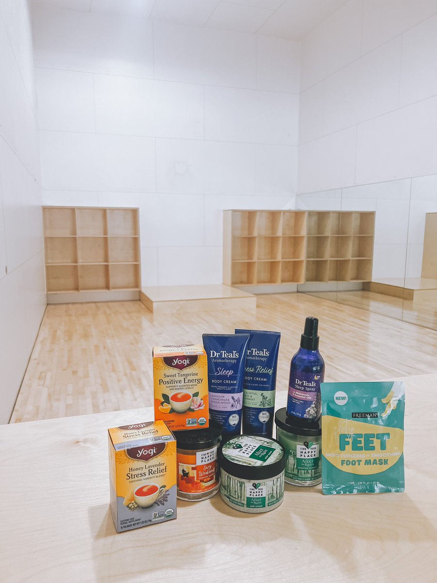 RCCandCCV's tweet photo. Are you exhausted from Spring Break?
Decompress by:

Use our Yoga studio to stretch
Enter to win our Spring Break R&amp;R Giveaway

Leave a review on Google and Yelp for Clear Creek Village and Ridge at Clear Creek to win!

#choiseisclear #NAU2023 #NAU2024 #NAU2025 #NAU2026 https://t.co/WQgpQzTVSy