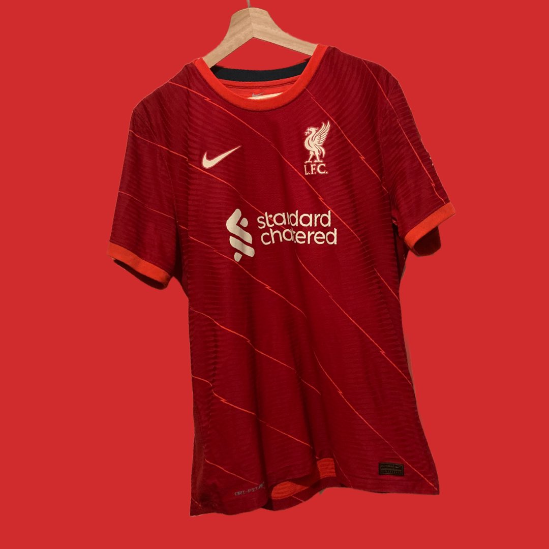 LFCOriginals's tweet image. Liverpool Sales Thread 🔴

Haven’t done one in a while so why not sell, swap or add a new shirt to your collection then this is the place to do it!

Must be real!

Leave the size, price &amp;amp; photos down below ⬇️

Please like and retweet