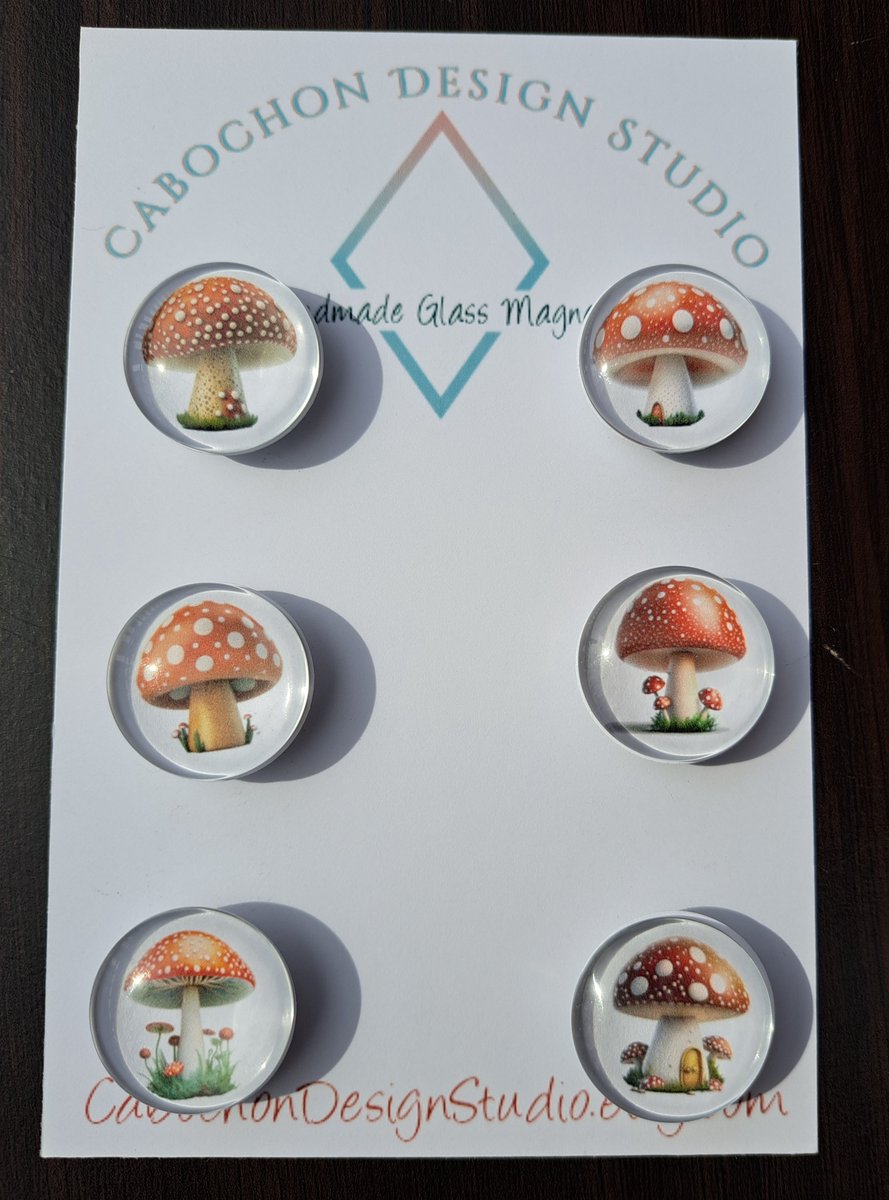 CabDesignStudio's tweet image. Added some adorable mushroom magnets to the shop today! See them here: etsy.com/shop/CabochonD… #magnets #handmade #etsy #giftideas #cabochondesignstudio