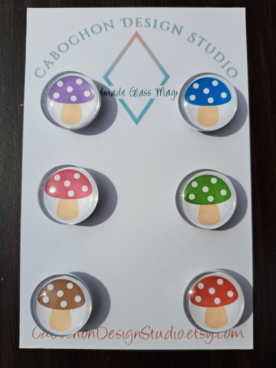 CabDesignStudio's tweet image. Added some adorable mushroom magnets to the shop today! See them here: etsy.com/shop/CabochonD… #magnets #handmade #etsy #giftideas #cabochondesignstudio