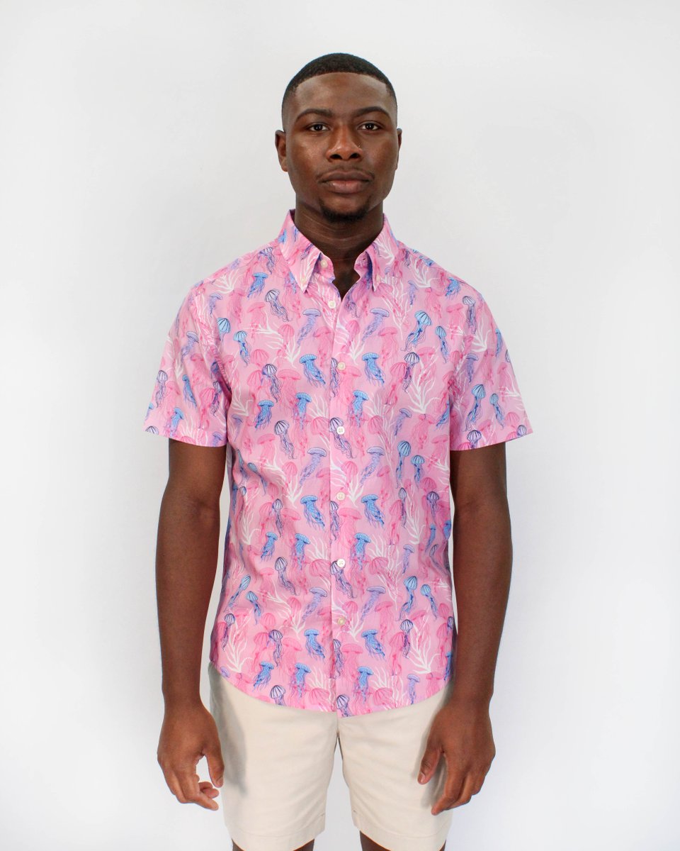 lordsofharlech's tweet photo. Stand out in style!
#lordsofharlech #ootdmen #mensfashion #resortwear #mensstyle #swimwear https://t.co/o8MbSElwFI