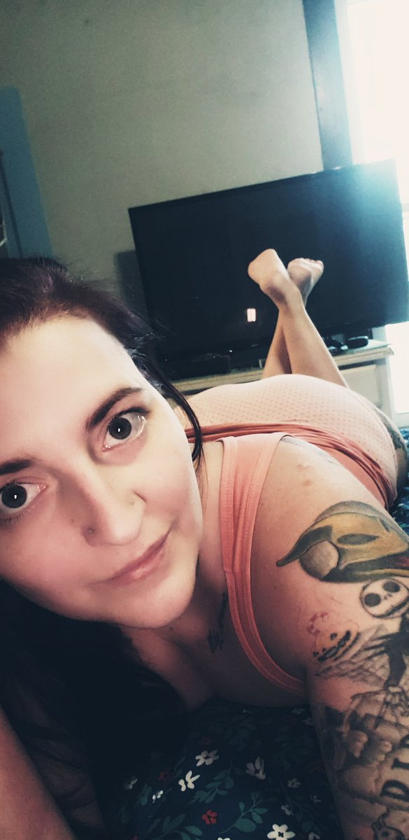 msmith556's tweet photo. Lazy day. Cum help me out

https://t.co/b3GmBpP8Vk https://t.co/Ib51NYsHs3
