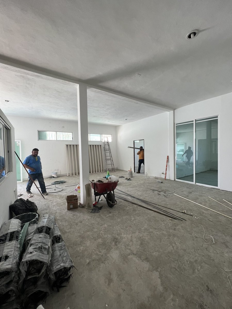 Mr. Pawtastic tweet media