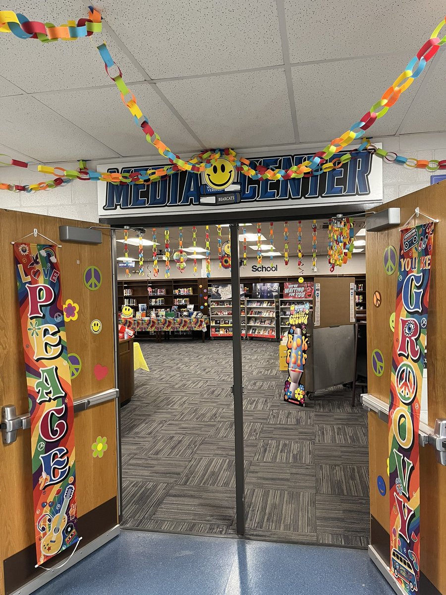 WVReads's tweet photo. The fun starts Monday!
#scholasticbookfair https://t.co/Xd2tIQHcSb