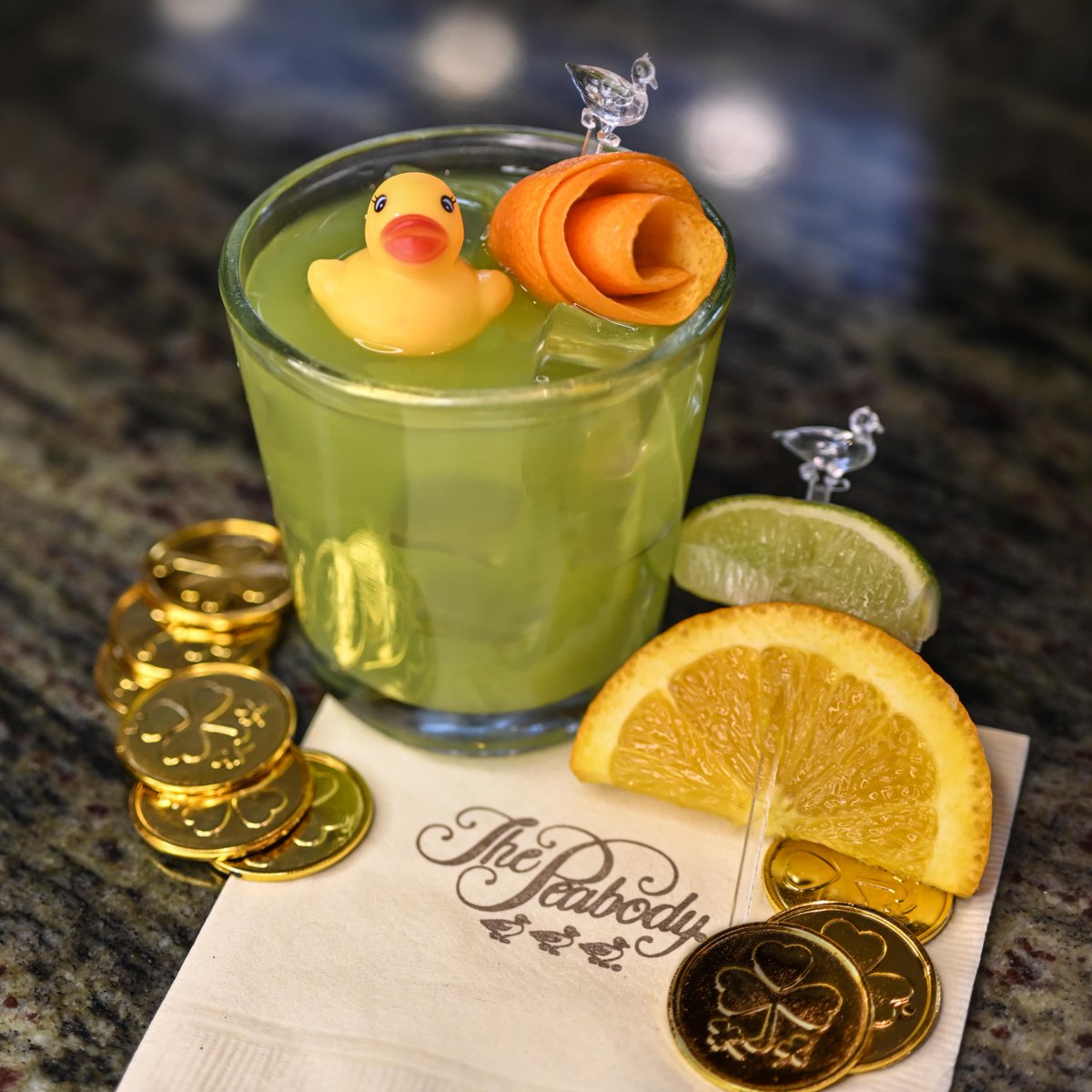 There is more than just a pot of gold at the end of the rainbow. Visit the Lobby or Corner Bar today to try out the 🦆 Duck ‘o the Irish 🍀. Available today only!

loom.ly/Hna946k

#StPaddysDay #StPatricksDay #LuckyIrish #DuckyDrinks