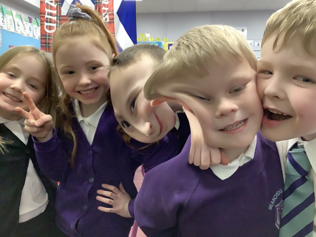 MrBlairBPS's tweet photo. π πΈ βphβ πΈ π
This week in class we were learning about the βphβ sound.
P1B were challenged to get creative with the Photo Booth app using our class IPads π
Here are some examples of the photos we took!
πΈ π π
(1/7)
#BPSPlay https://t.co/LBfKNC48Uw