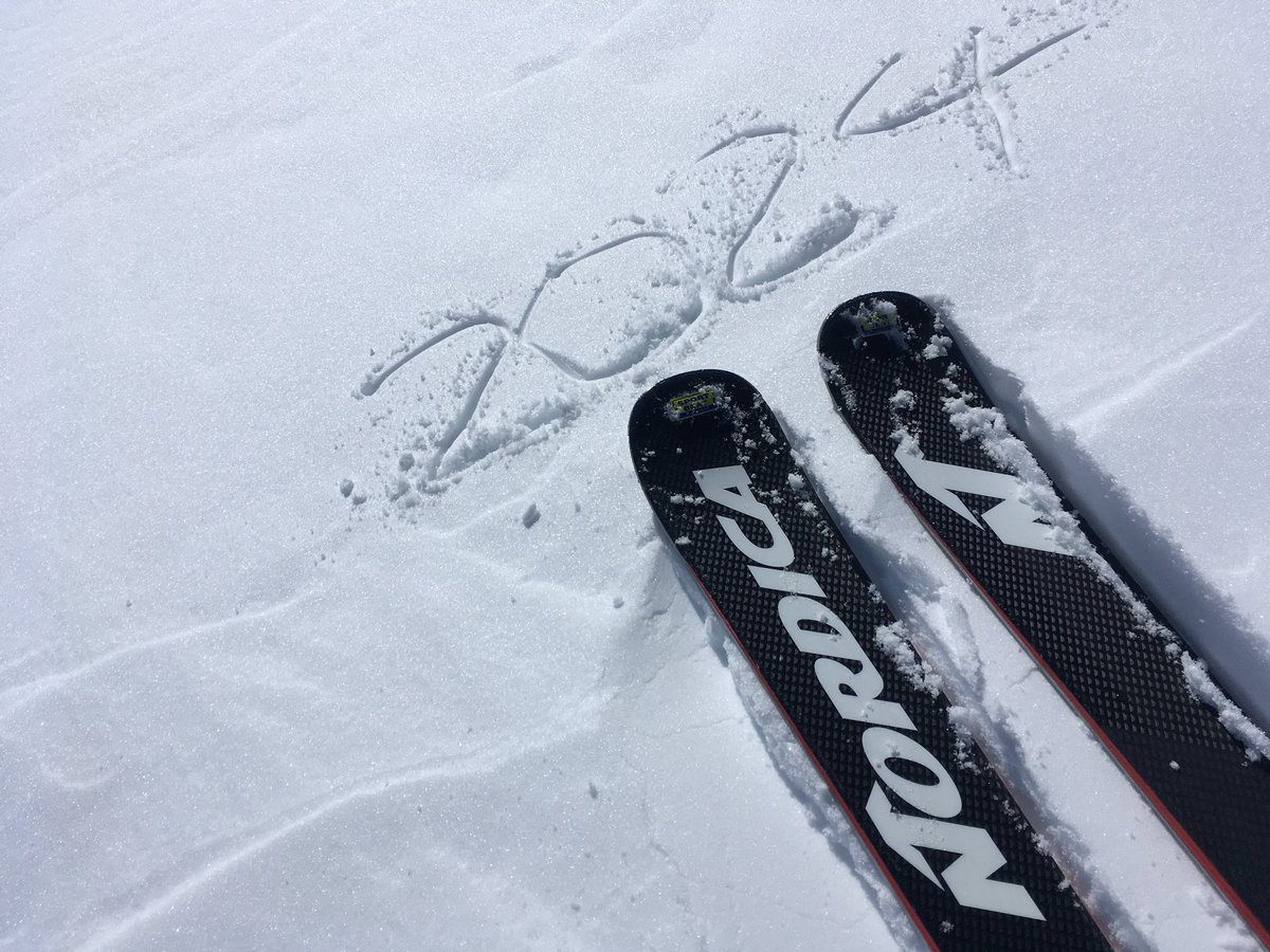 M_Tomaschett's tweet photo. #Skitest @Nordicaskiing Modell #2024. Cooler Ski und geeignet für sportliche Fahrer welche von einem Ski mehr erwarten als nur geschnittene Schwünge fahren zu können. Zudem lässt sich der #Nordica extrem gut steuern und reagiert elegant auf eisiger Piste. Erhältlich im #Sportbeat https://t.co/7D80j19PuK