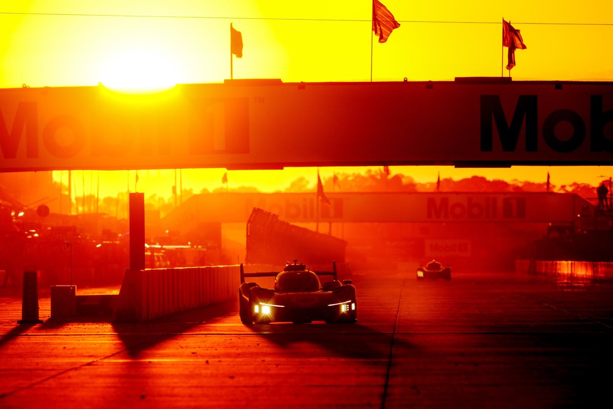 What. A. Shot! 🤩

#WEC #1000MSebring