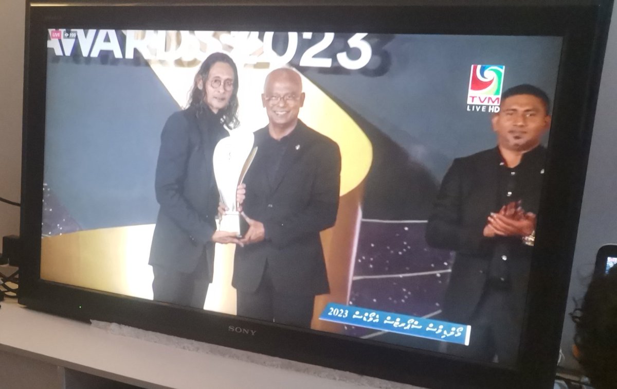rizumhalym's tweet photo. Massive congratulations to you bappa on receiving a well-deserved Special Recognition Award!  Your hard work and dedication have paid off, and we couldn't be more proud ❤️
@kesto 
@MVSportsAwards https://t.co/HexRJ8Vgo7