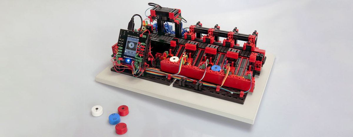 Lenobotics tweet media