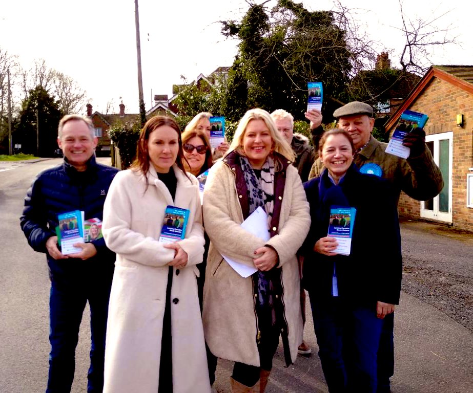 Back out with my local teams in #BurgessHill #HaywardsHeath &amp; #HighWeald in the last week #torycanvass <a href="/Conservatives/">Conservatives</a> <a href="/cwowomen/">Conservative Women</a> -with activists busy across the patch every day-I’m delighted to be able to join the team when I can😃thanks to all working hard right across the patch