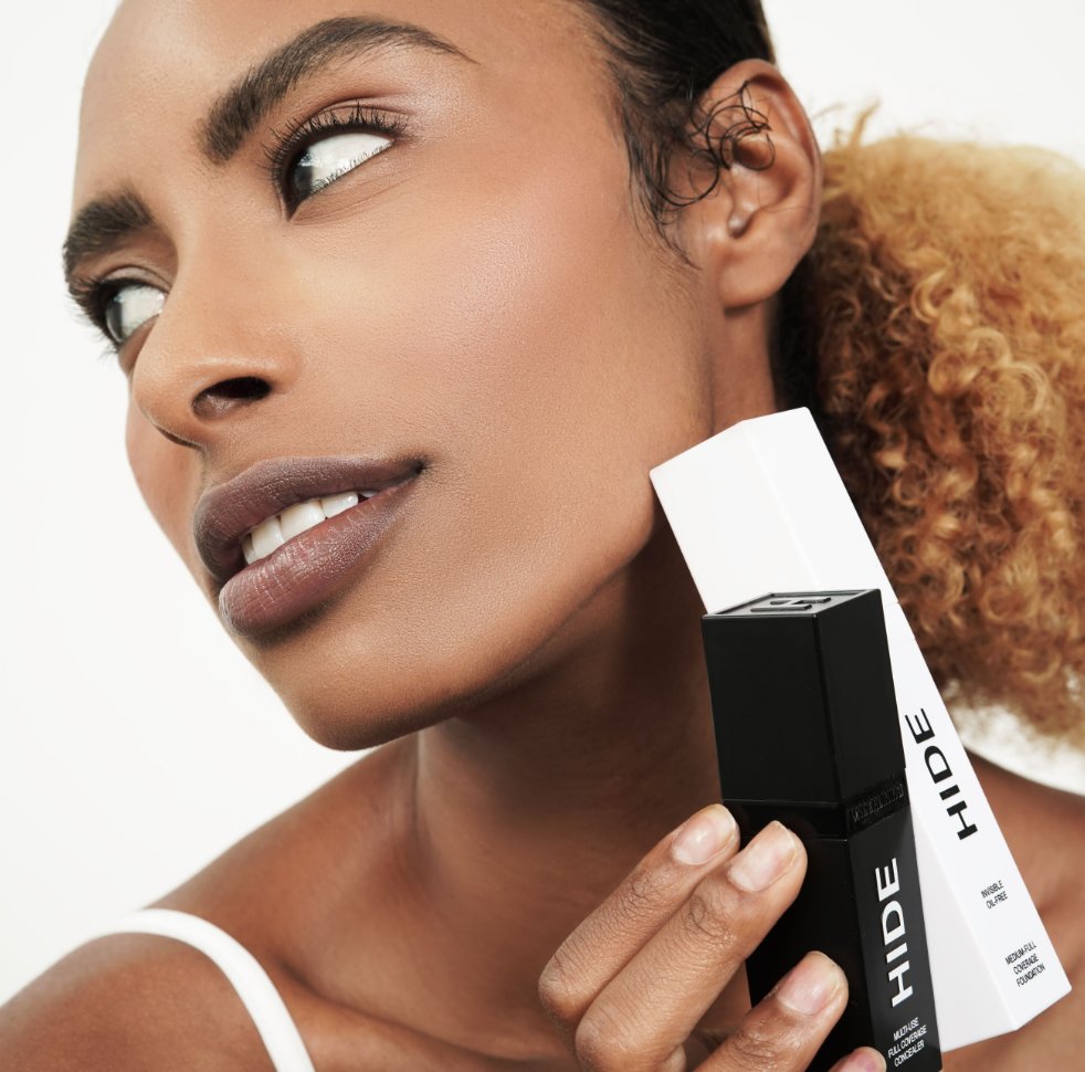 hidecosmetics's tweet photo. The ultimate dynamic duo - our #HIDEconcealer and #HIDEfoundation combo will give you a flawless and airbrushed finish every time! ✨ https://t.co/UzZGo4hq3B