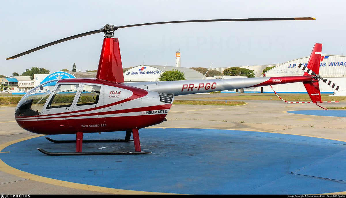 programaaero's tweet photo. Infelizmente uma aeronave de asas rotativas caiu a pouco na zona oeste de São Paulo. 
Leia a matéria completa no portal do aero. 
https://t.co/C22mAIZjf1 https://t.co/gA41ic9JvB