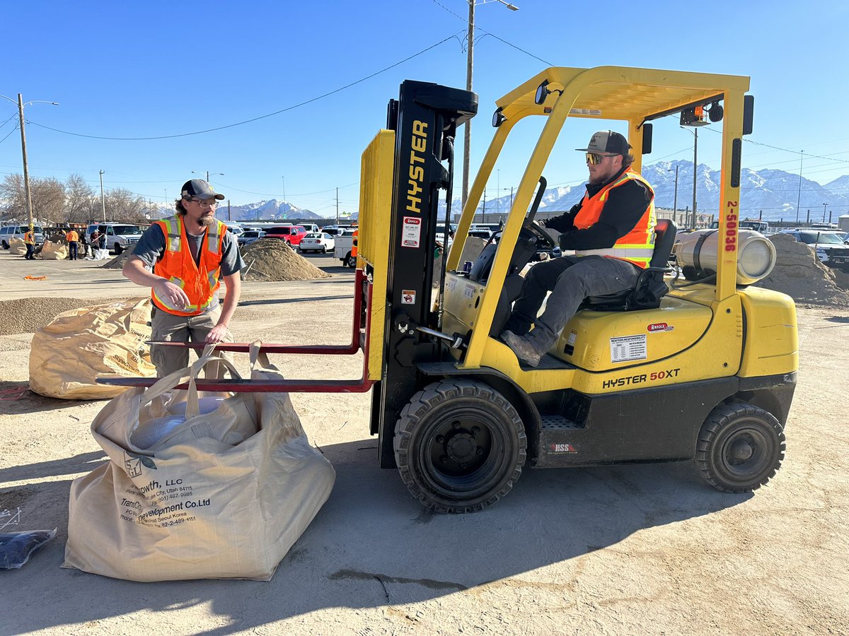 SLCoPublicWorks tweet media