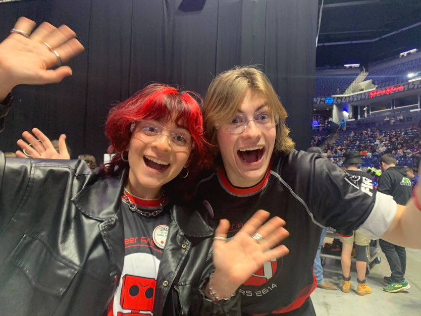 MARS_2614's tweet photo. We’re super charged up for Miami Valley Regional! We hope everyone else is having just as much fun and we wish every team the best of luck! #martiansmakingadifference #omgrobots #MiamiValleyRegional #frcteam #stemsquad #robots #westvirginia https://t.co/AoEuUQ1p9I