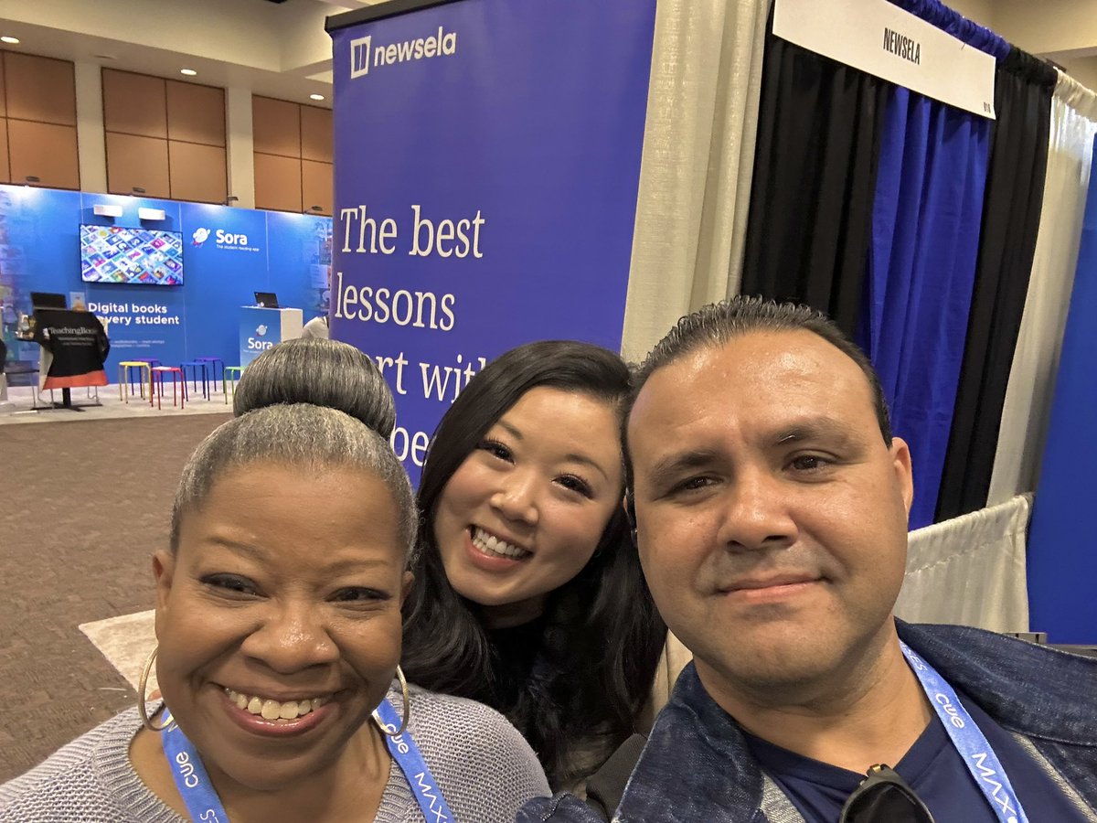 lifesciteach1's tweet image. Saying hi to @Newsela at #springcue23 Kyoko and Sonya are amazing!!!!