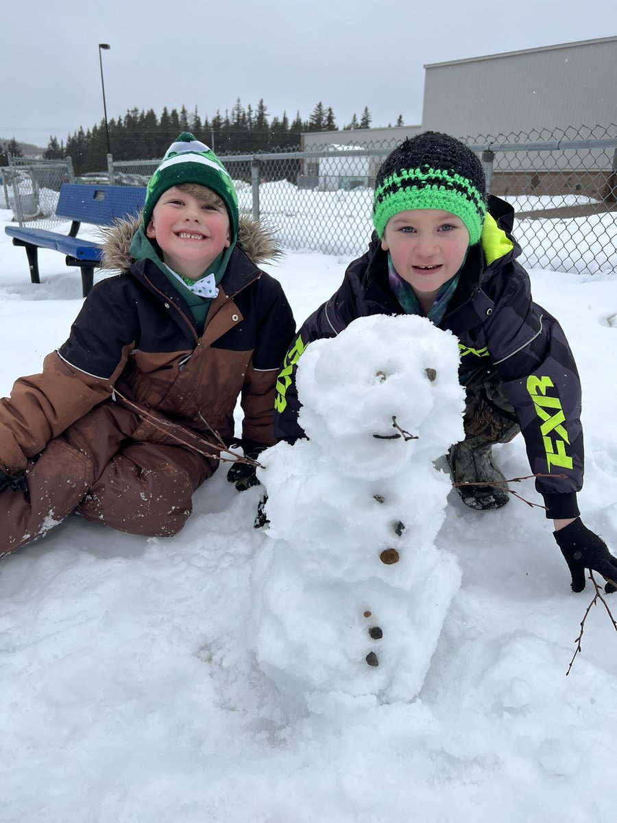 Laura Parrell tweet media