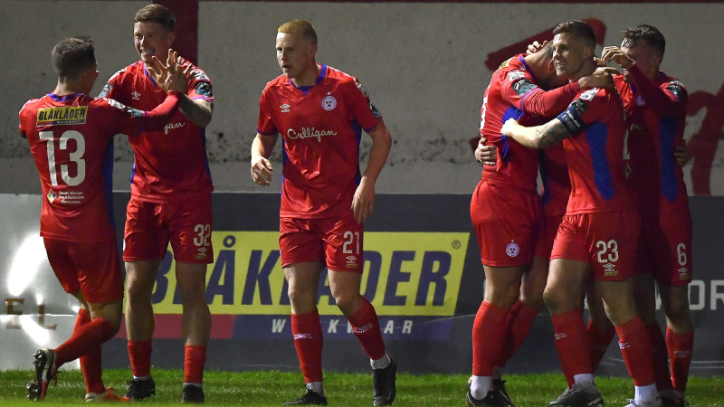 FinalWhistleIE's tweet photo. LOI PD Report: @CorkCityFC 0-2 @shelsfc
Cork Cityβs 12-year winless run against Shelbourne continues as goals in either half ensured a deserved 2-0 win for Damien Duffβs side.
π https://t.co/8zw2WUzs7j
βοΈ @curtin_sam
πΈ @sportsfile
#LOIPD #CORvSHE https://t.co/BEZ0MyjEH5
