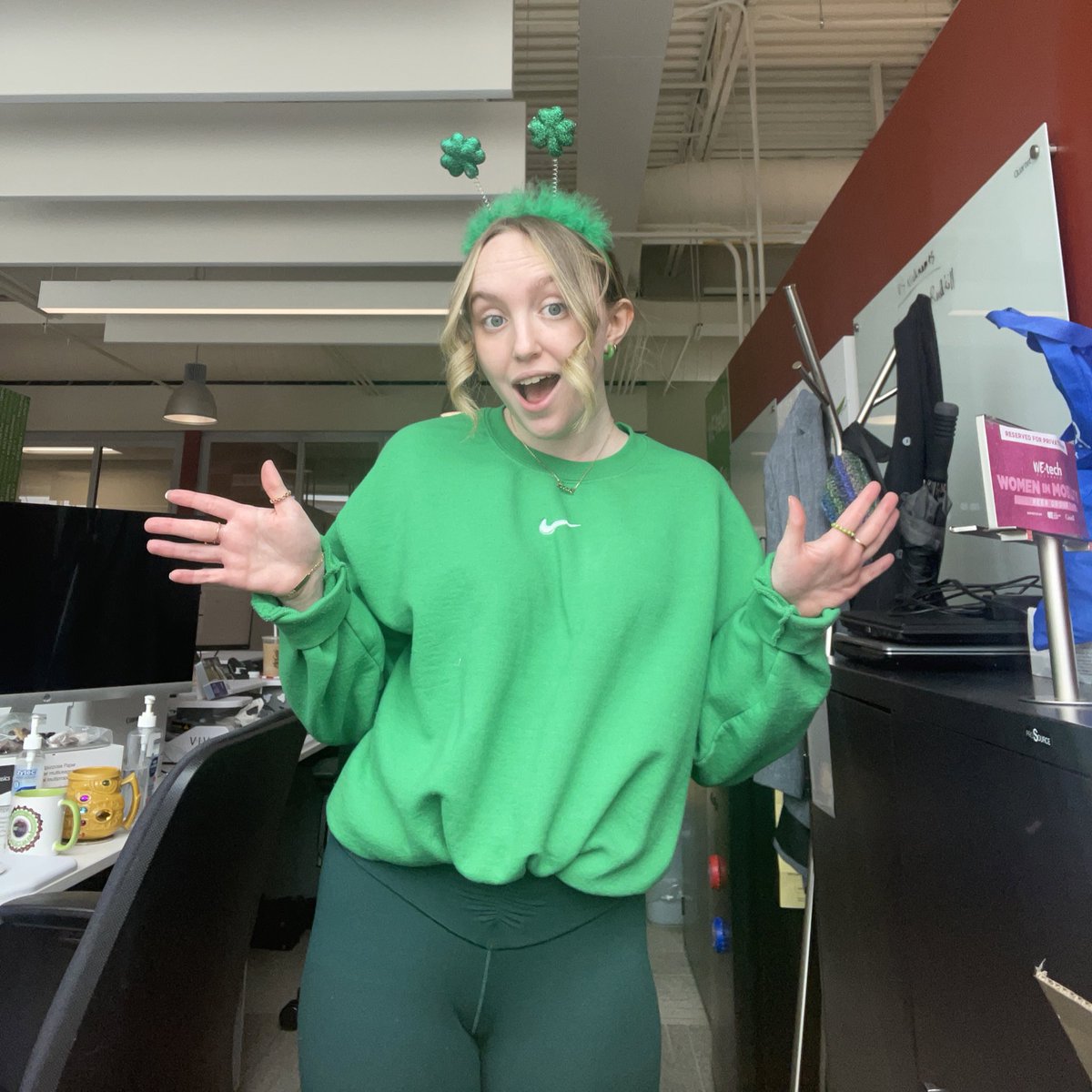 Things are getting a bit green at the office… 💚🍀

#StPatrickDay #StPatricksDay2023