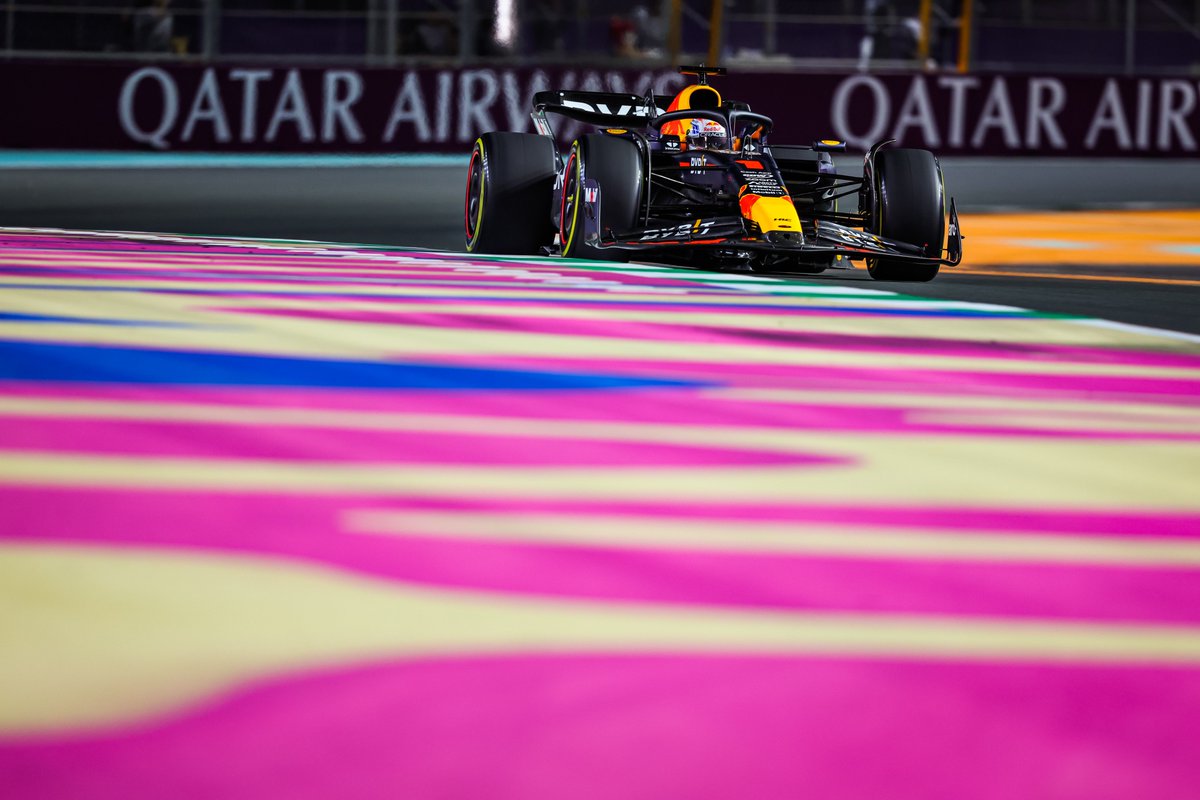 fia's tweet photo. Verstappen continues to set the pace in Jeddah 🇸🇦

Read more: https://t.co/YiNQDb4QX2

#SaudiArabianGP #F1 https://t.co/ofKqtzGRSt