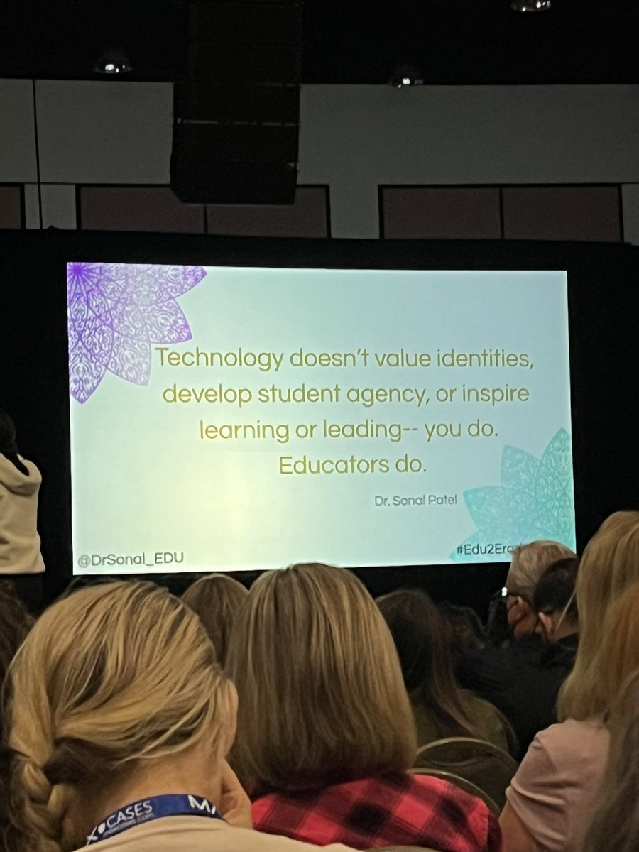 MilfordLopez's tweet image. Give the students the tools and inspire the change and drive them to find their goal / why! Great Keynote here at #springCUE23
