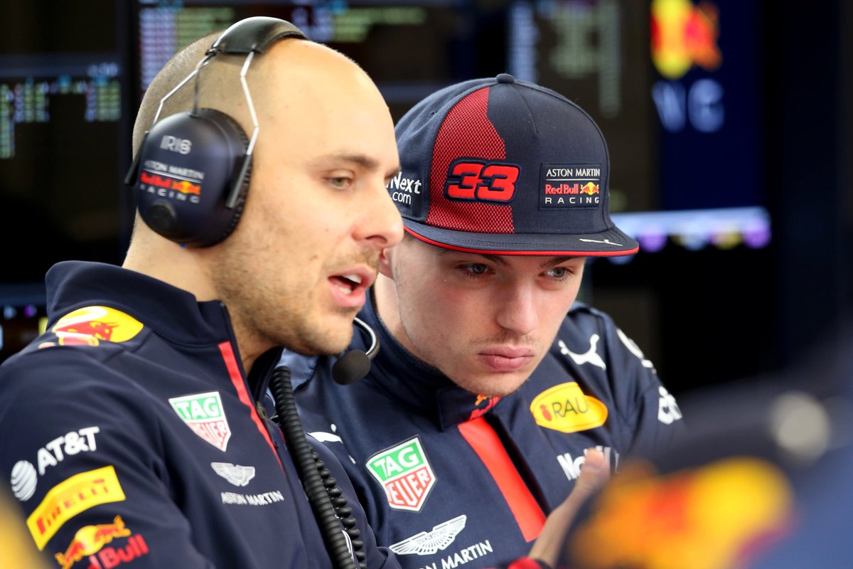 JoTaa97's tweet photo. @LupizVI @FormulaMosca https://t.co/dwG3nGUeqn