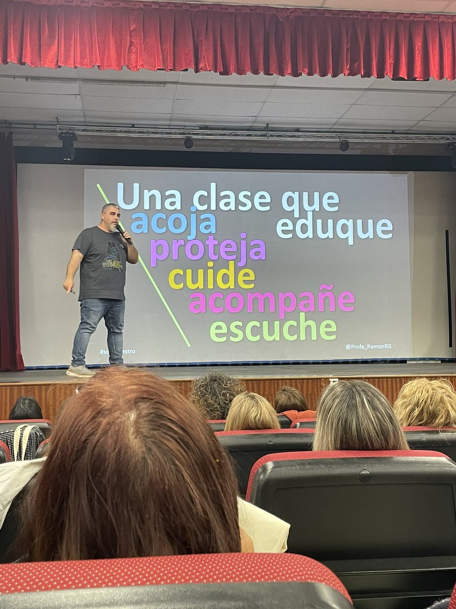 Brux_Revolution's tweet photo. @EABE2023 @Profe_RamonRG maravilloso!! #IMPARABLES_EABE23 https://t.co/RDTt2A1Idu