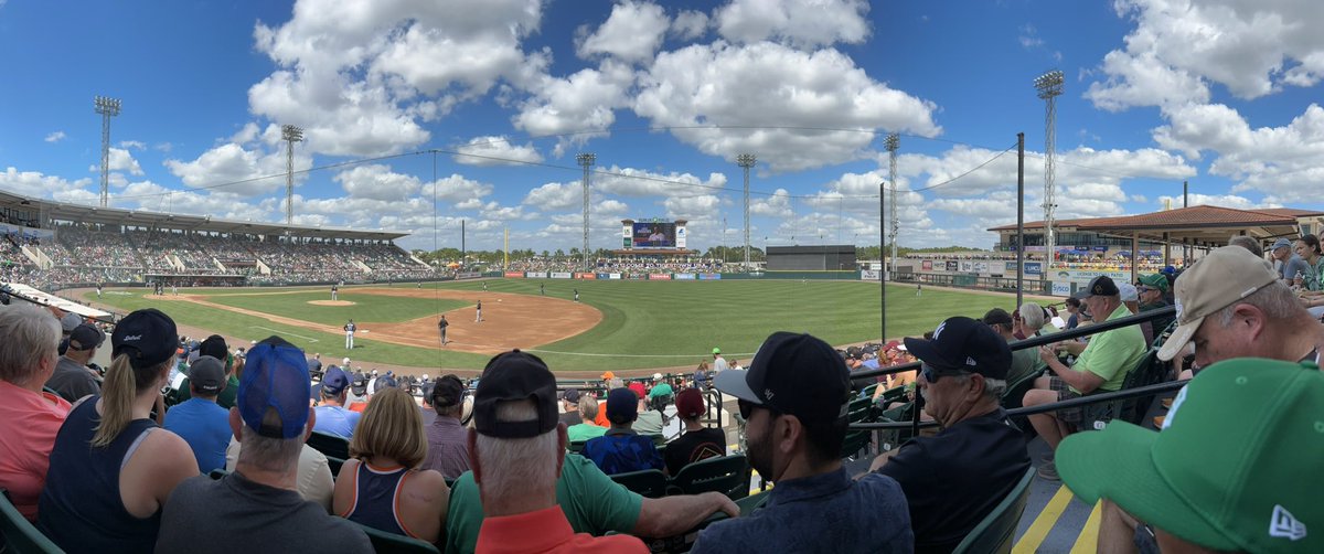 LauraZanone's tweet photo. @buzzbrainard It’s a beautiful day in Lakeland FL to see our beloved Tigers. Might be the only place better that the MRHH. Happy St. Patrick’s Day. https://t.co/FojdHNdGzW