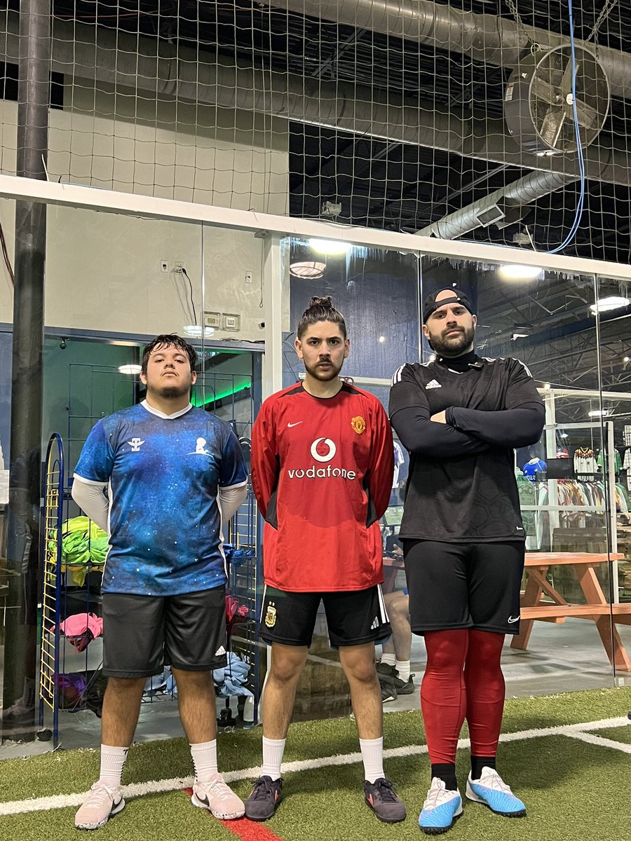 Castro1021 tweet media