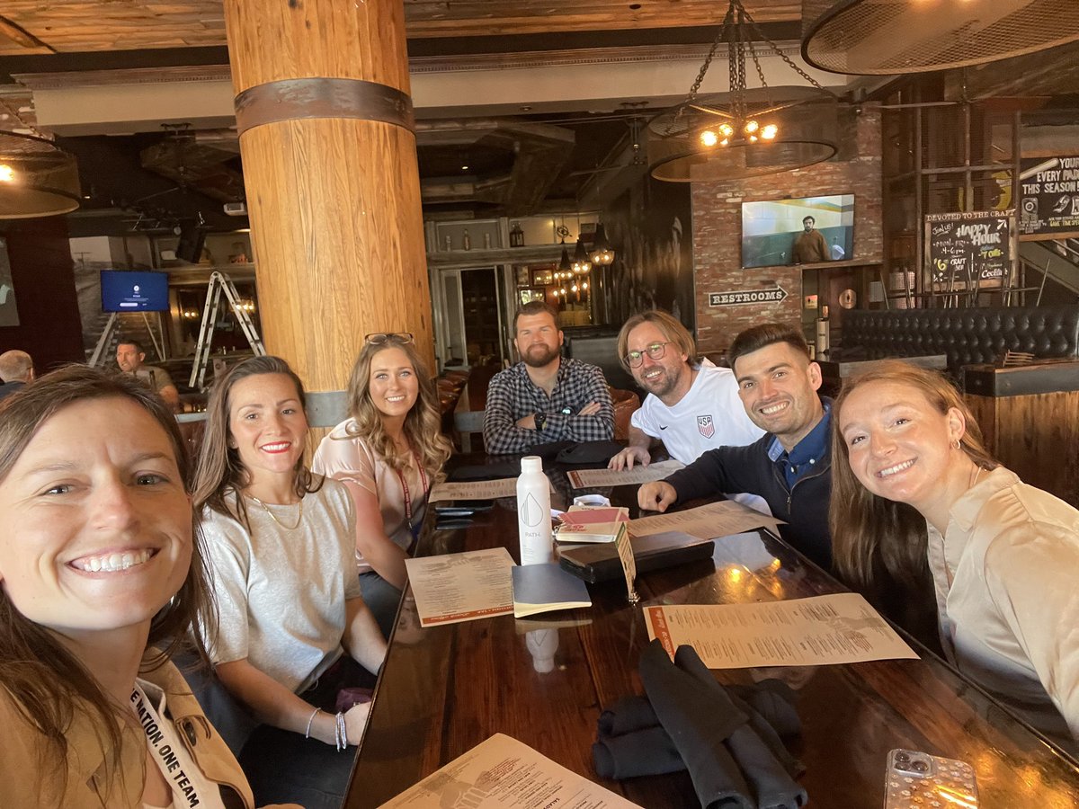 I love that <a href="/Kate_Ward2/">Kate Ward</a> sent me this!!

Some of our <a href="/ussoccer_ENT/">U.S. Soccer Extended National Teams</a> Athletes Council leaders mixing and talking about the future of the game at <a href="/ussoccer/">U.S. Soccer</a> AGM. 🙌🇺🇸⚽️

What a positive way to start the weekend! 💪