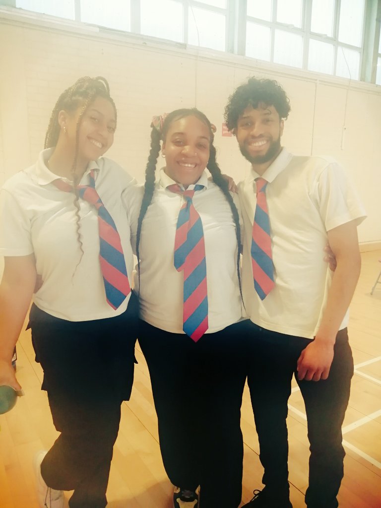 Fantastic performance today from @UpFrontThCo to our year 9 students. Thank you so much. #theatreeducation #performingarts #pshe