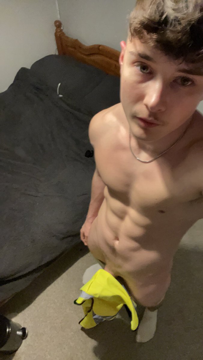RT if you’d stay the night 😉