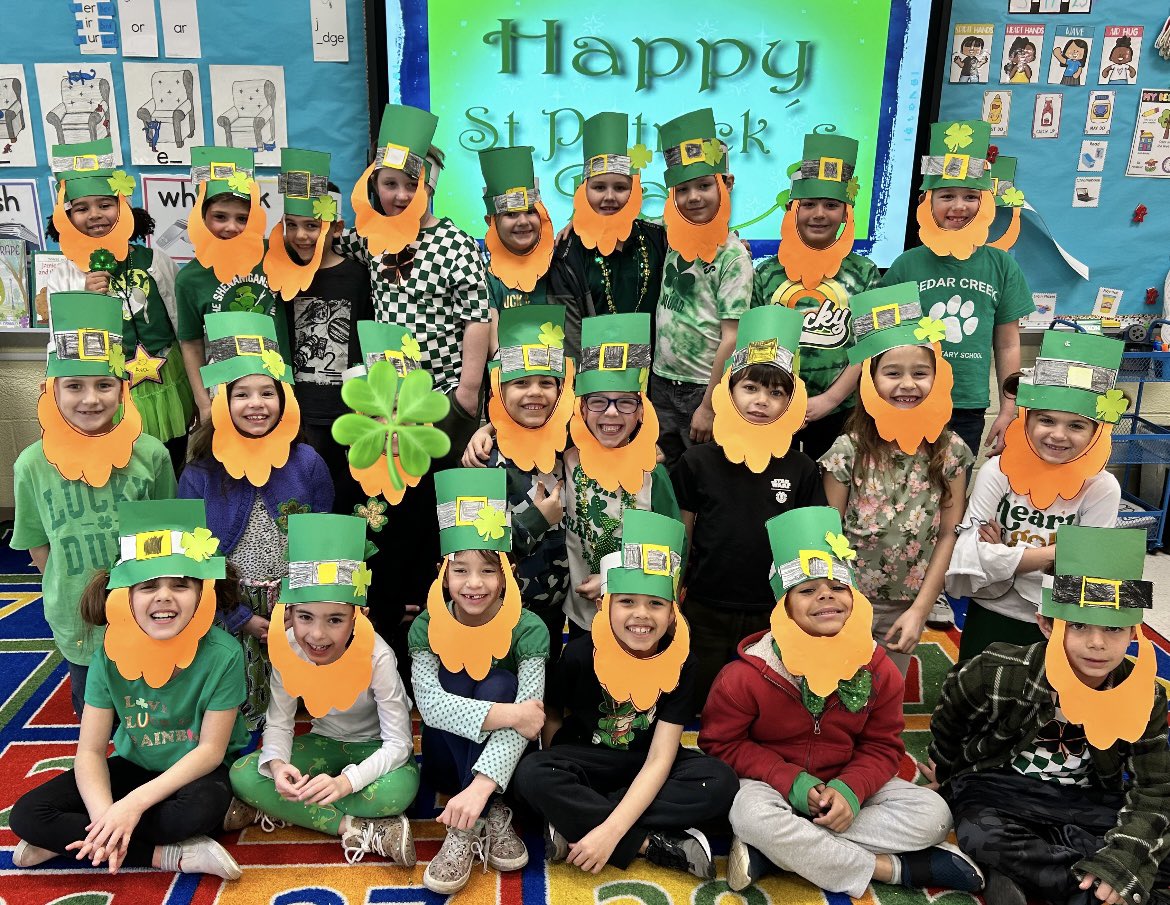 Mrs_Casaletto's tweet photo. Lucky to be their teacher! Happy St. Patrick’s Day! 🍀🍀🍀 @CCSPrincipal #ccspride #laceypop #firstgradeisthebestgrade https://t.co/chmbAbPiO7