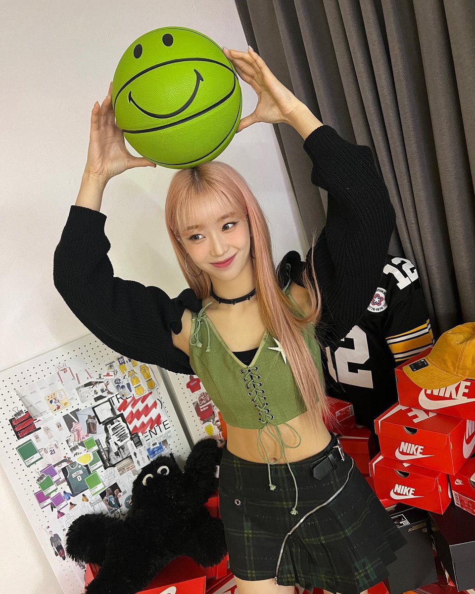_o3_l3_'s tweet photo. 수민아 웃기만 하자 🫶 https://t.co/POFVMGPhsw